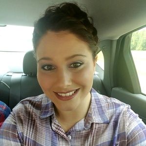 Meet your Posher, Jolene